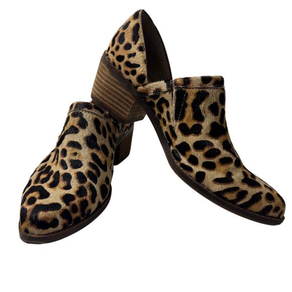 Crown Vintage Leopard Cheetah Print Calf Hair Booties Women's Size 6 - Picture 1 of 10